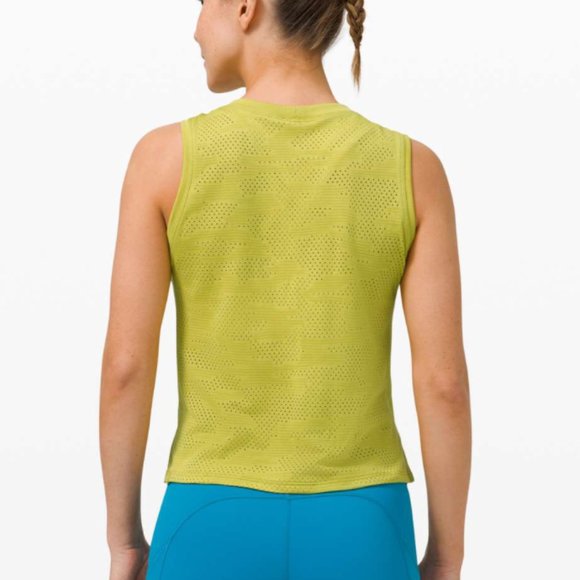 NWT Lululemon Train to Be Tank Top in MUSTARD - Picture 2 of 9